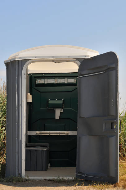 Best Portable bathroom rental  in Fairhope, PA